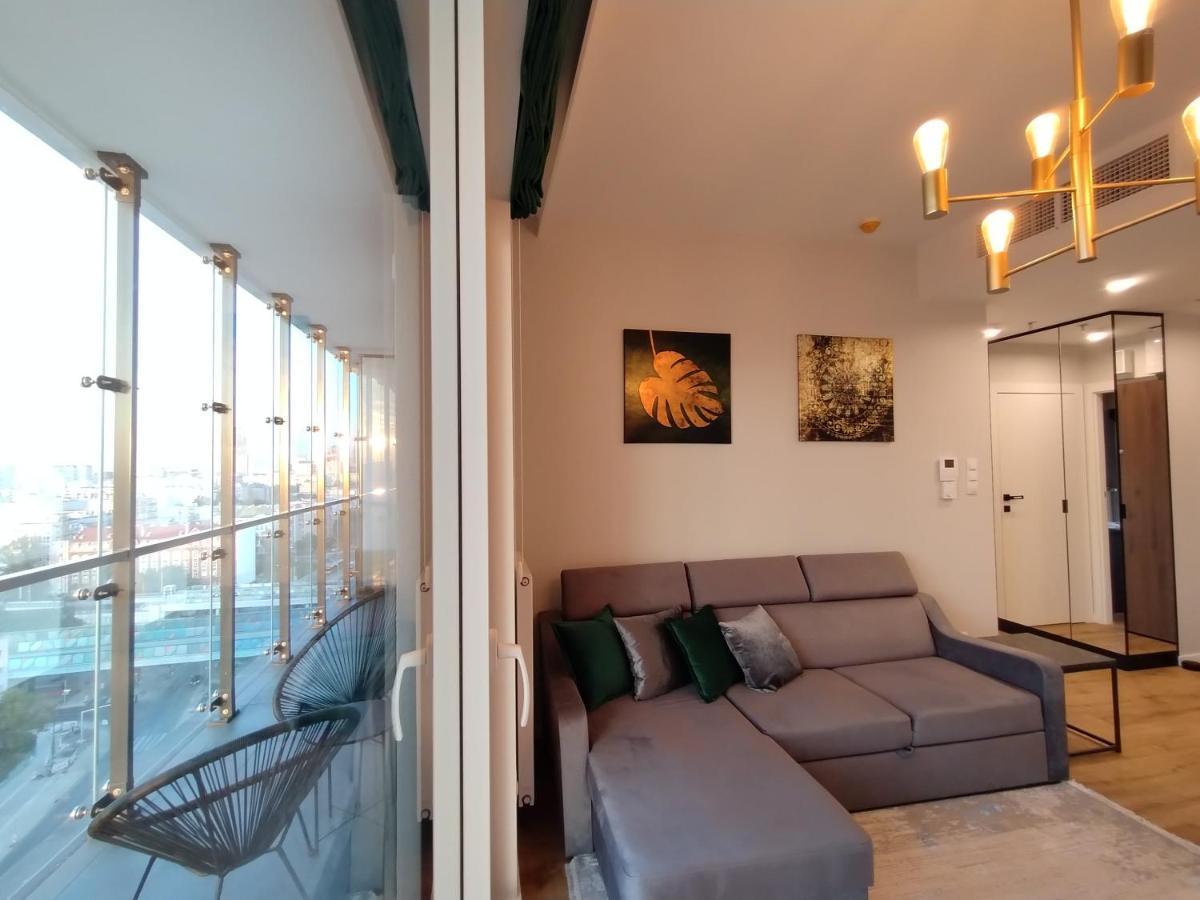 Wola Tower Deluxe Separate Bedroom With Free Garage - By Perfect Apart Варшава Екстер'єр фото